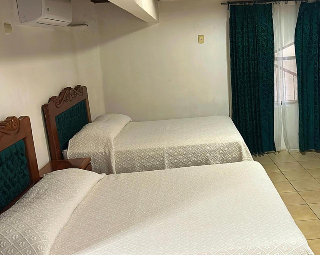 Hotel Javy Liberia Exterior foto
